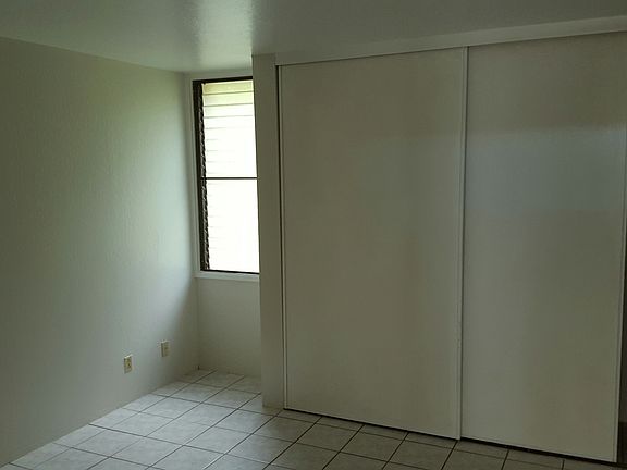 Spacious Bedroom fits King Size Bed