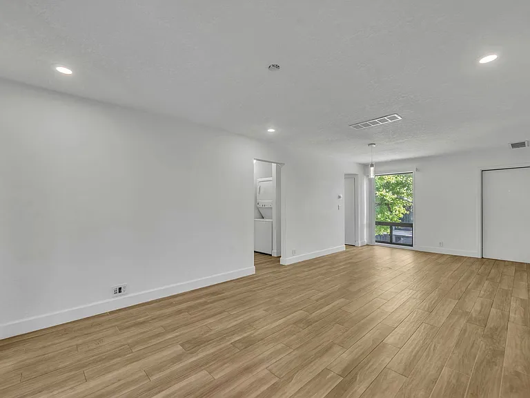 10 Sheoah Blvd #8 — Photo 8