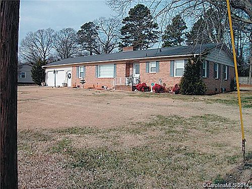 1st image of 3005 Eastway Dr