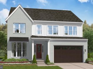 Edge Creek Ln, Springfield, VA 22152