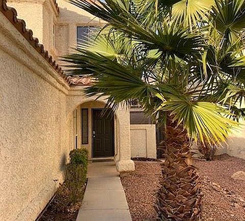 2nd image of 2808 Willow Wind Ct