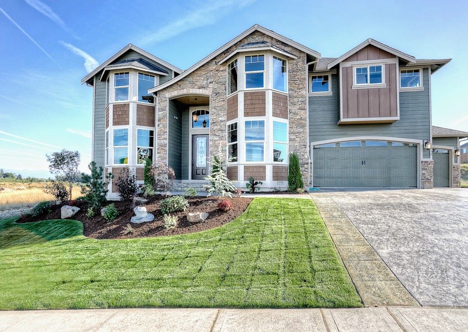 1st image of 1907 66th St SE