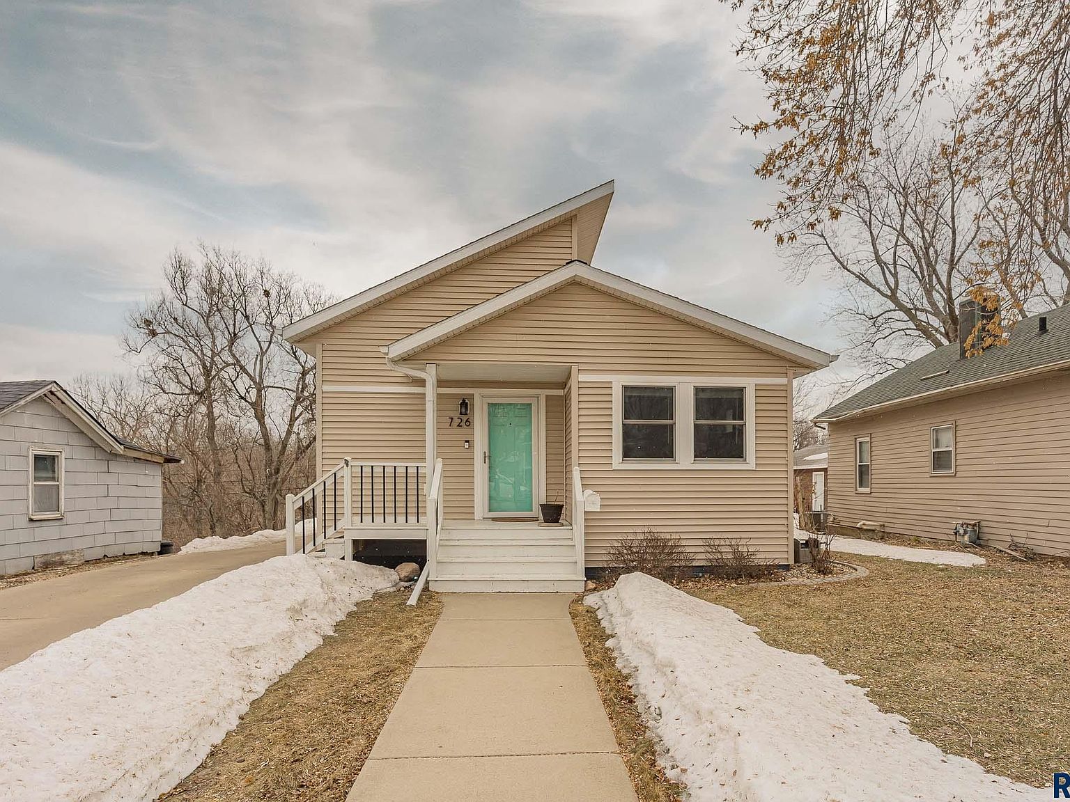 726 N Highland Ave, Sioux Falls, SD 57103 Zillow