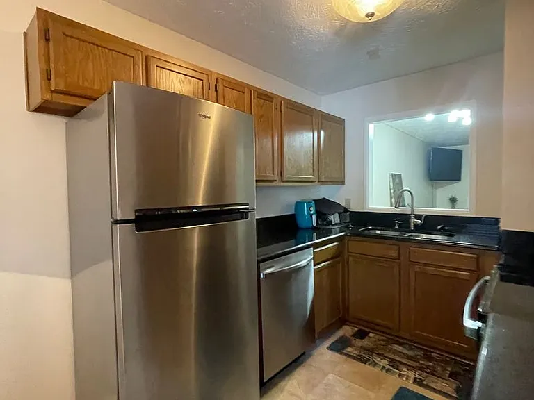 135 Villa Dr #1 — Photo 3