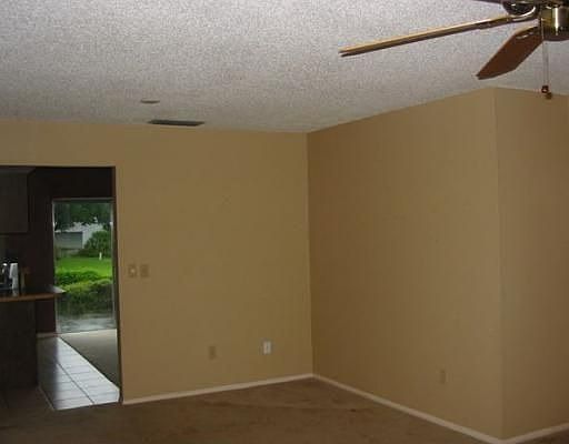 3rd image of 225 Meadow Hills Dr