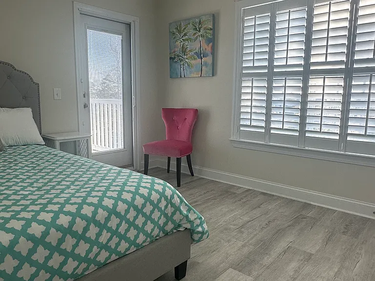300 Gateway Dr #341 — Photo 17