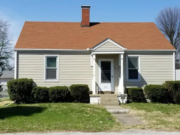 424 W 4th St, O'Fallon, IL 62269