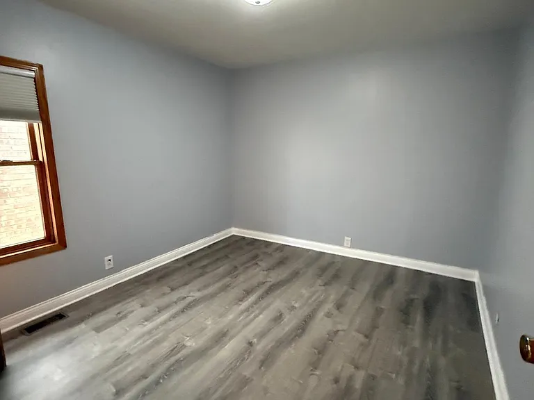 3841 N Octavia Ave — Photo 7