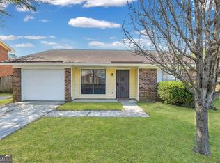107 Hunt Club Ct, Savannah, GA 31406