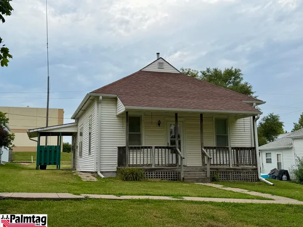 2008 N St, Auburn, NE 68305