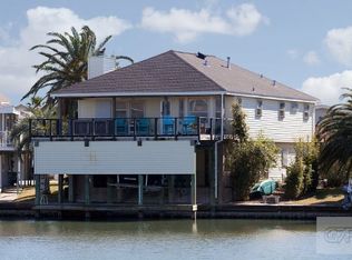 16534 E Bayside Way, Jamaica Beach, TX 77554