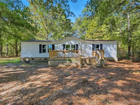 7370 Laurinburg Rd, Raeford, NC 28376