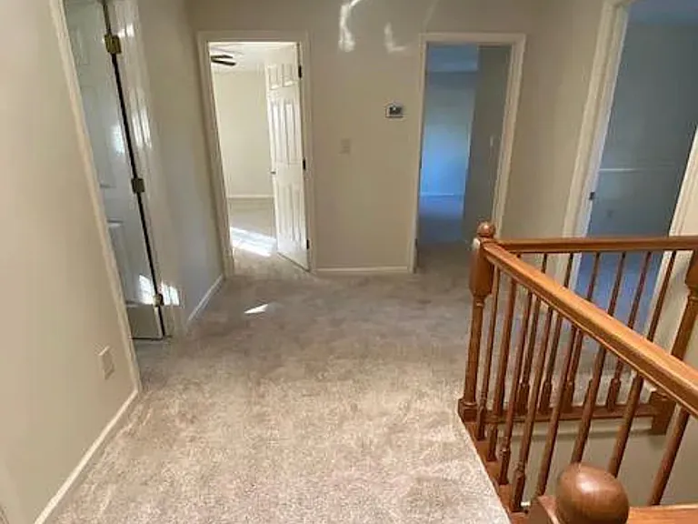 110 Melvins End — Photo 11