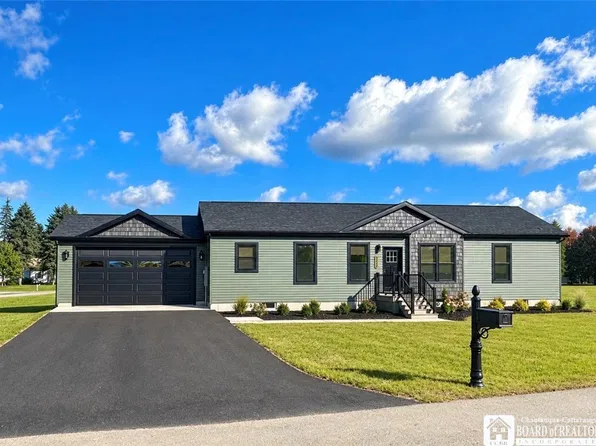 2133 Flavia Ln, Collins, NY 14034