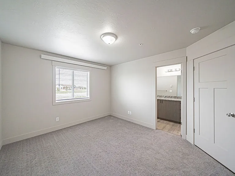 6097 N Silver Fox Rd — Photo 8