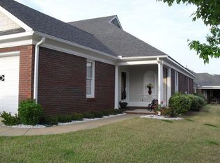 5008 Autumn Leaf Ln #B, Phenix City, AL 36867