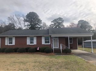 884 Church Of God Rd, Goldsboro, NC 27534
