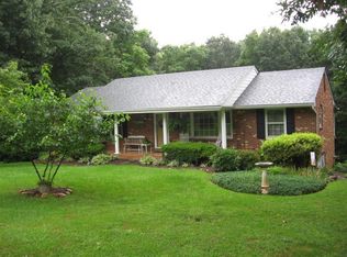 305 Sky View Rd, Goodview, VA 24095
