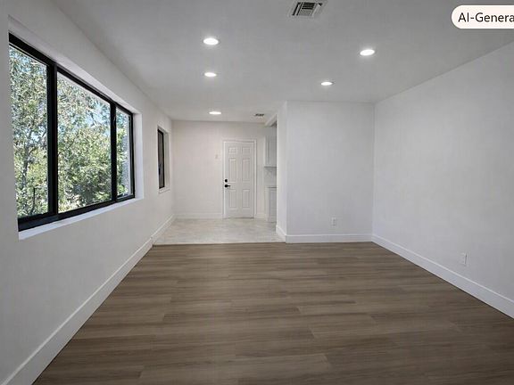 4th image of 3611 SW 33rd Avenue