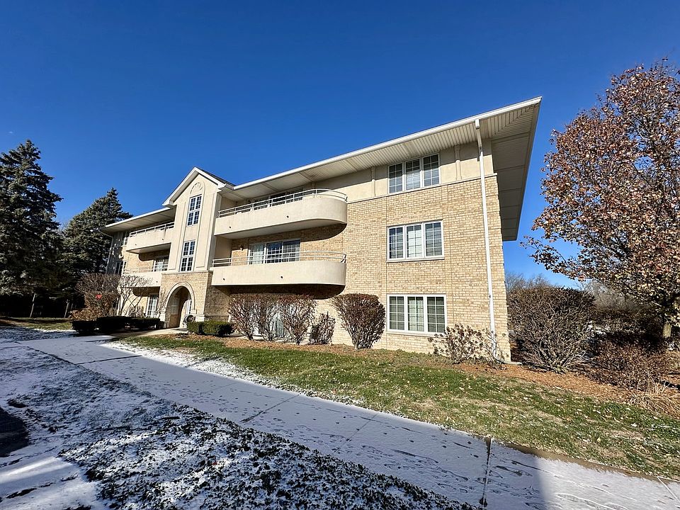 1st image of 10832 S 76th Ave Unit 2-3