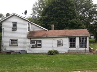 738 Old Blackhawk Rd, Beaver Falls, PA 15010