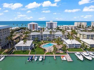 2800 Gulf Shore Blvd N APT 105, Naples, FL 34103