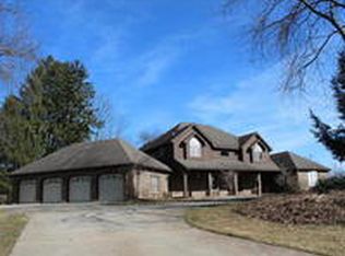 861 Arthur Ct, Hastings, MI