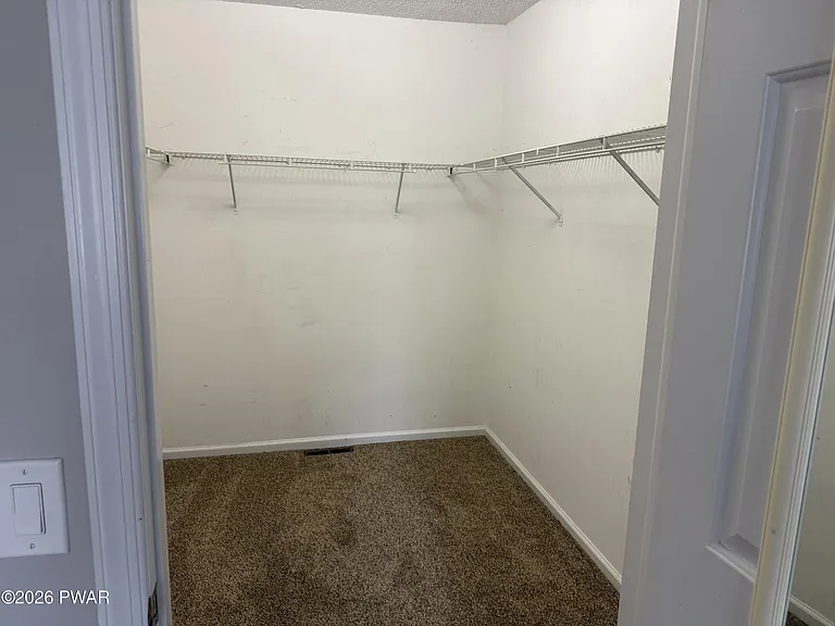 4024 Rivercrest Ct — Photo 15