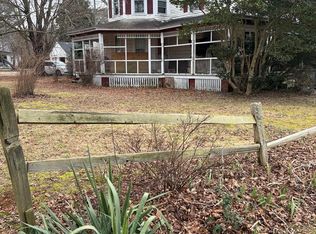 24346 Maxwell St, Parksley, VA 23421