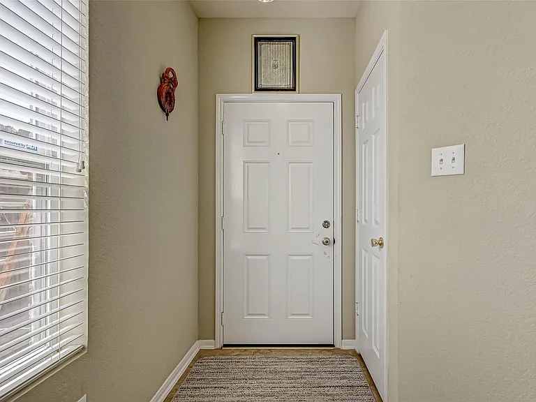 19223 Brook Village Rd — Photo 10