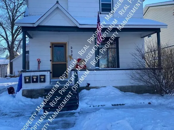 222 E Vernon Ave APT 2, Fergus Falls, MN 56537