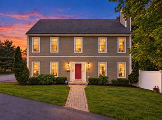 18 Rosegate Rd, Needham, MA 02494