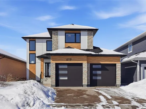 619 Fast CRESCENT, Saskatoon, SK S7W 0X1