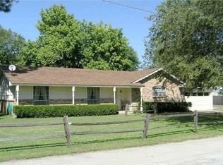 6929 Routt St, Fort Worth, TX 76112