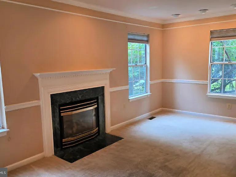16853 Capon Tree Ln — Photo 13