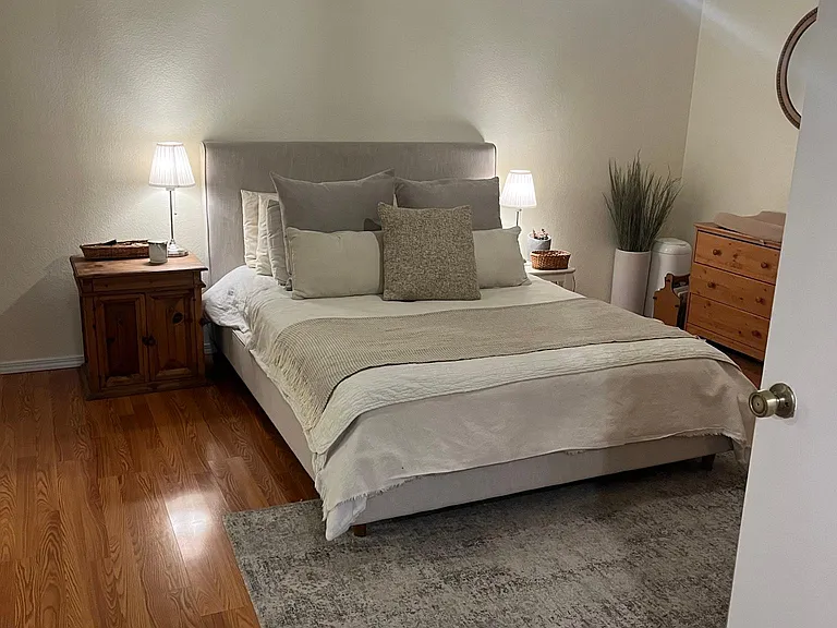 5240 Makati Cir — Photo 4