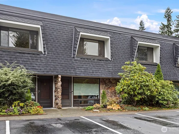 20714 76th Avenue W #11, Edmonds, WA 98026