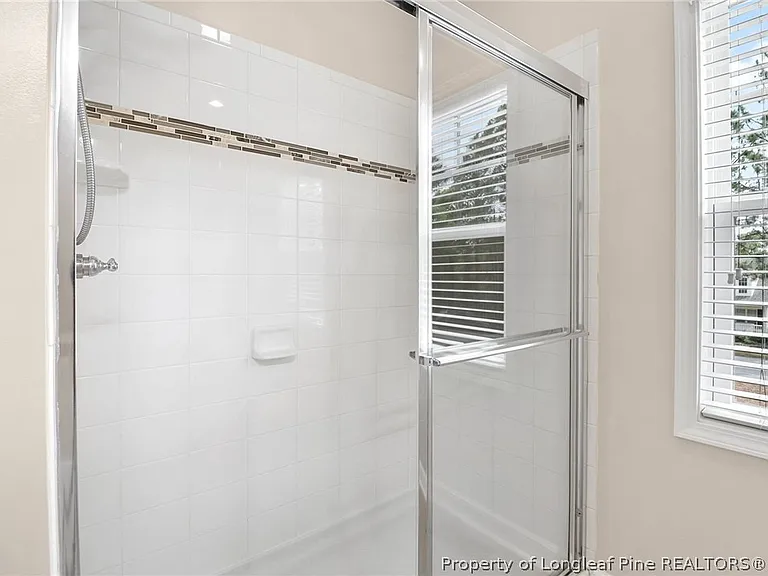 15 Wampanoag Ln — Photo 24