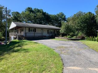 525 E County Rd, Rutland, MA 01543