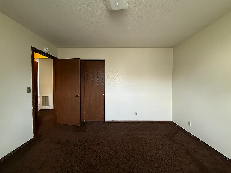 53 Hillside Ln #53 — Photo 6