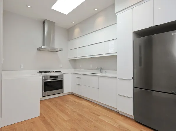 3431 19th St #A, San Francisco, CA 94110