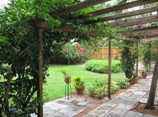 254 Essex Ln, West Palm Beach, FL 33405