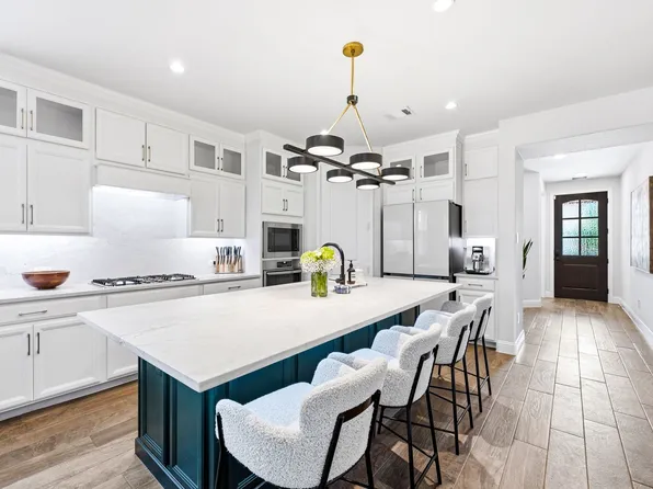 4721 Franklin Dr, Carrollton, TX 75010