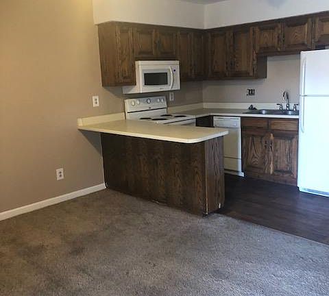 2nd image of 6319 Kingsport Hwy APT 1010