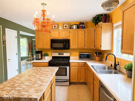 3rd image of 6218 Patoka Lake Dr