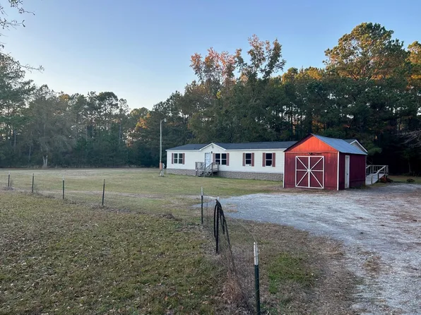 6236 Hyde Park Rd, Ravenel, SC 29470