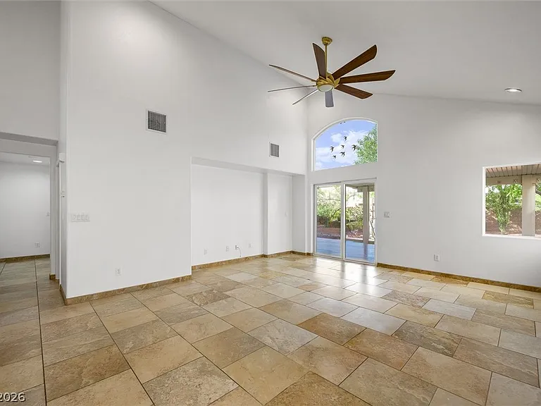 7046 Pink Flamingos Pl — Photo 8
