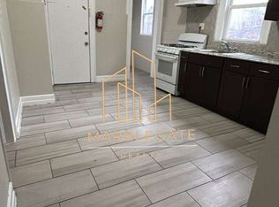 126 S Oraton Pkwy #202C, East Orange, NJ 07018