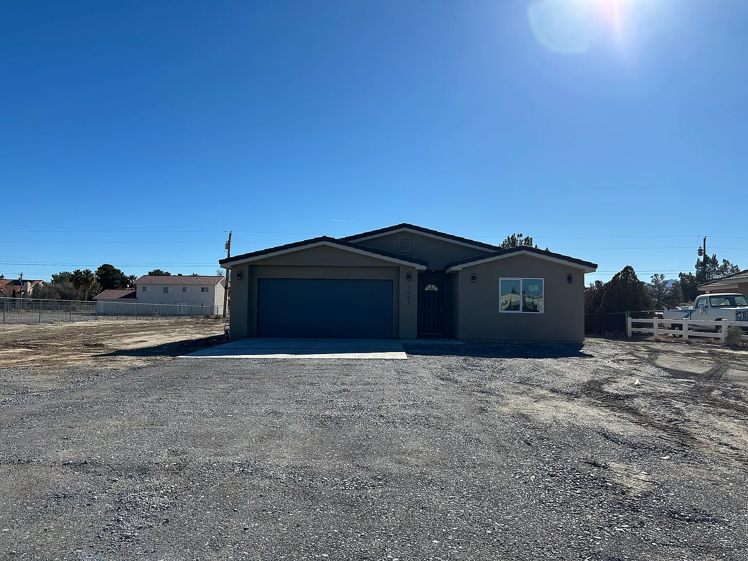 3 bed, 2.5 bath, $2,100 — Photo 3