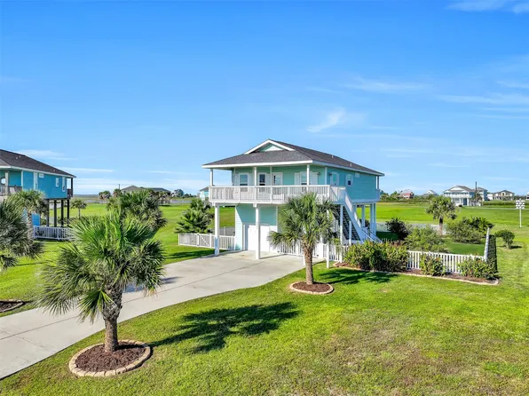 3911 Warrior Ct, Galveston, TX 77554